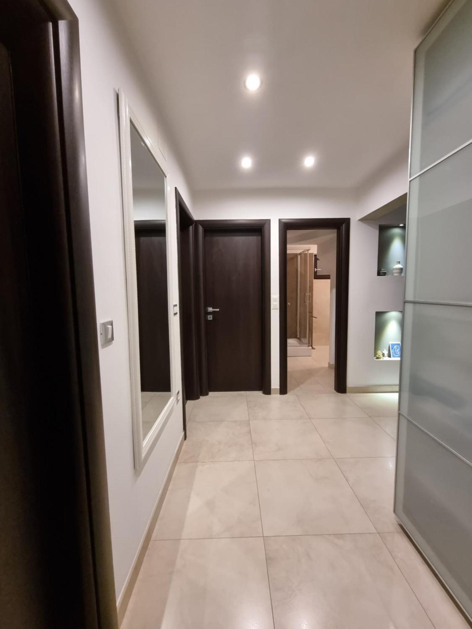 Apartments Miranda Kaprije Bilik gambar